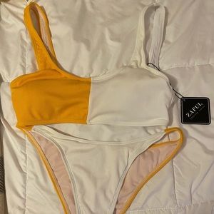 Bathing suit  from Zaful. size Medium. Never worn